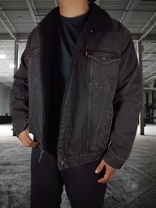 Levi’s Type III Sherpa Trucker Jacket – Black